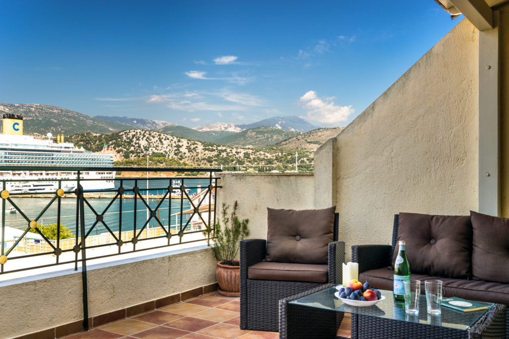 Anatoli Apartment Master  Balcony