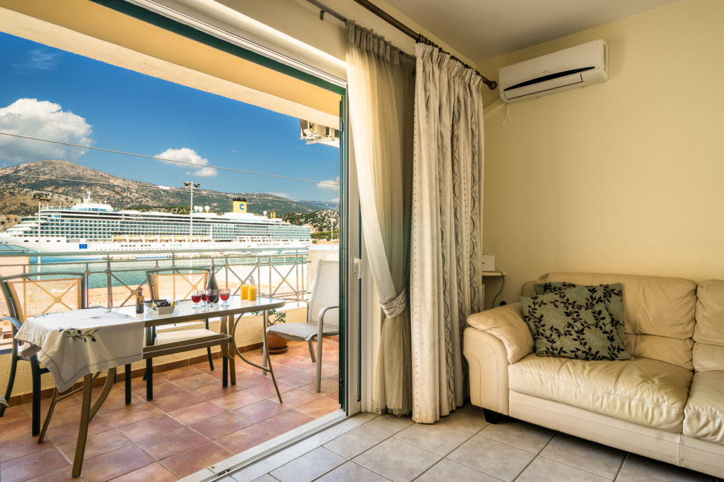 Anatoli Apartment
